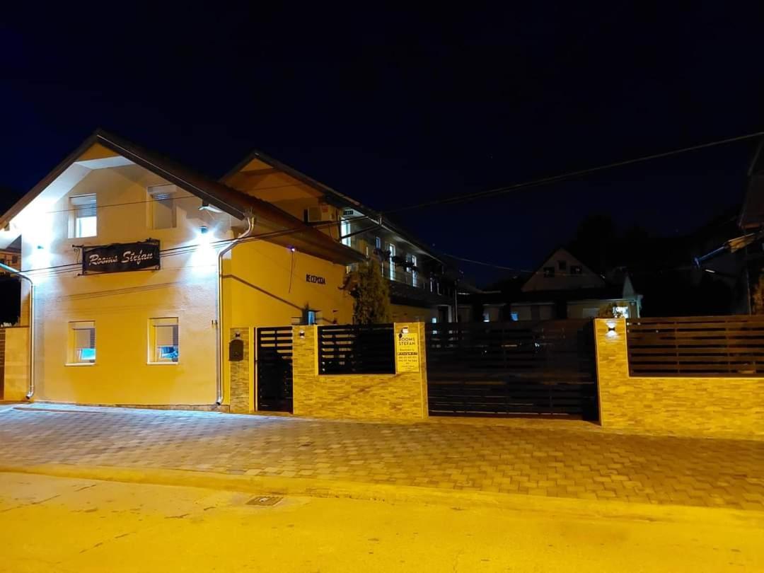Rooms Stefan 수보티차 외부 사진
